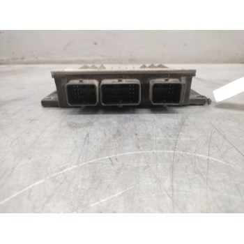 Recambio de centralita motor uce para renault scenic ii 1.5 dci diesel referencia OEM IAM 8200334419  8200414354