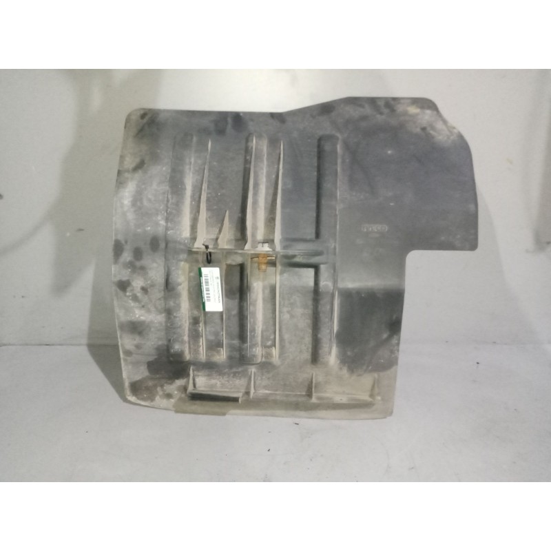 Recambio de guardabarros delantero izquierdo para iveco stralis (as) 12.9 diesel referencia OEM IAM 504067512  GUARDABARROS PELD