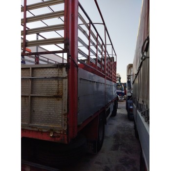 mercedes-benz atego 2-ejes 18 t /bm 950/2/4 del año 2001