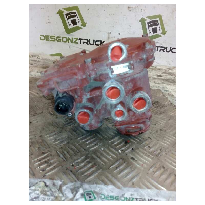 Recambio de valvula aire para iveco eurostar (ld) fsa  (ld 440 e 48 4x2) gran espacio referencia OEM IAM 4802040010  VALVULA CON - Rojo