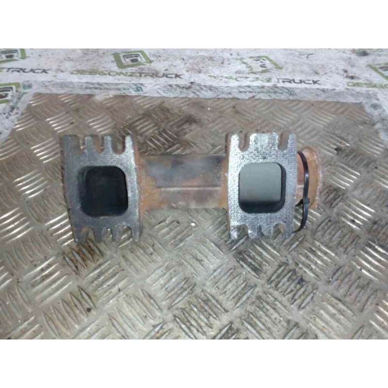 Recambio de colector escape para iveco stralis (ad/at) fg ad   4x2 tráfico urbano referencia OEM IAM 504027315 COLECTOR IZQUIERD - Blanco 2