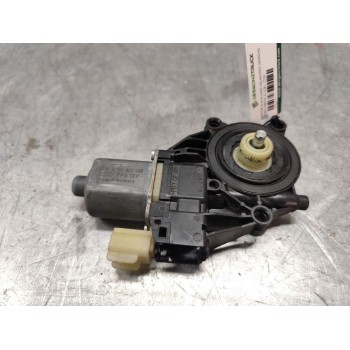 MOTOR ELEVALUNAS DELANTERO DERECHO 8A6114553A 2 PINS