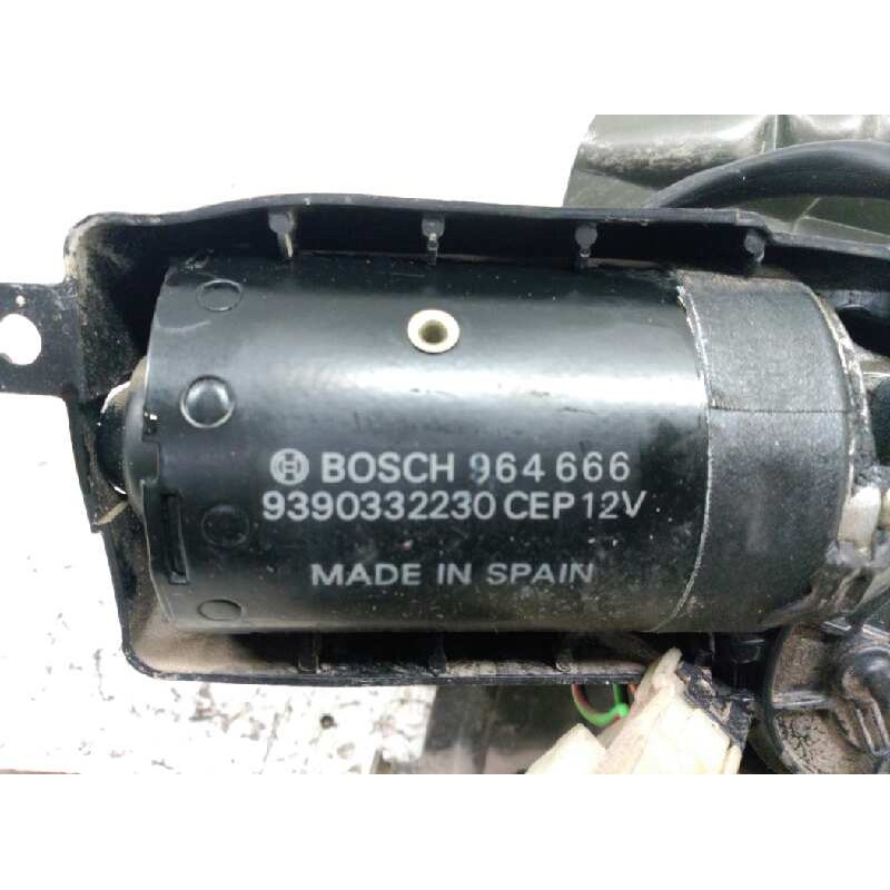 Recambio de motor limpia delantero para nissan vanette cargo vanette cargo caja cerrada referencia OEM IAM 9390332230 - Blanco 3