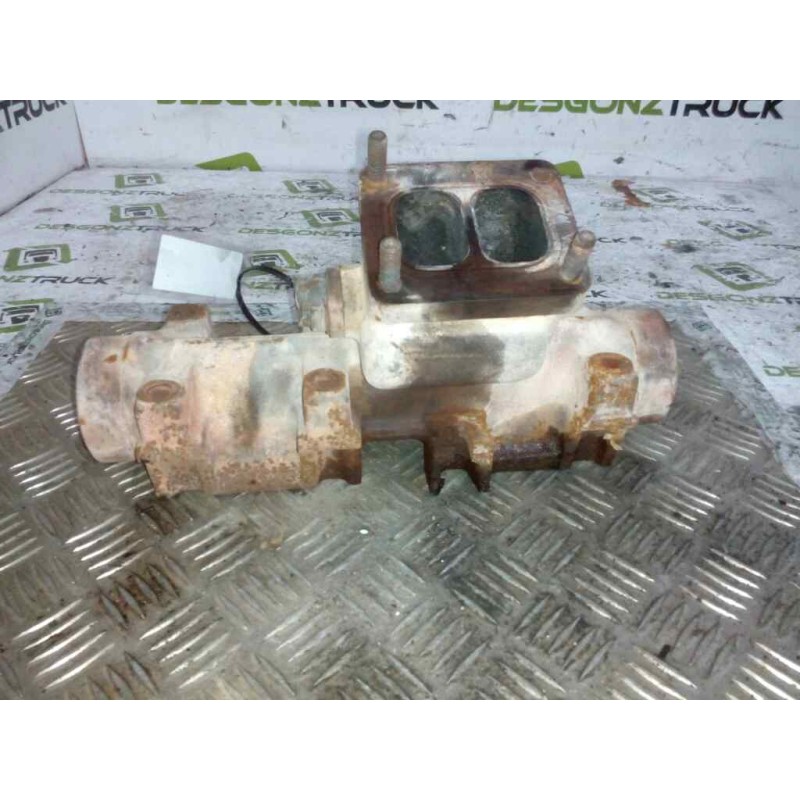 Recambio de colector escape para man tg - a 18.460 fg / bb (e3/e4) xl referencia OEM IAM 51081013872 COLECTOR ESCAPE CENTRAL 3