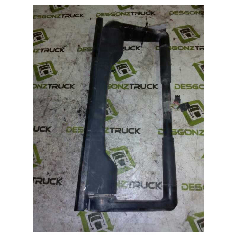 Recambio de brazo retrovisor derecho para renault magnum e-tech 2000  fas gv 4 x 2 larga distancia referencia OEM IAM - Blanco