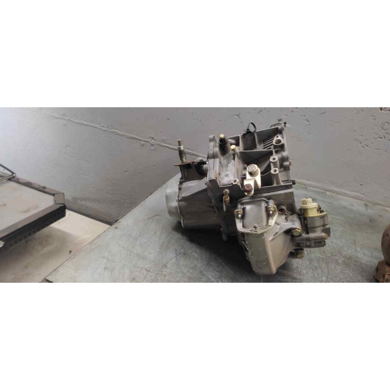 Recambio de caja cambios para citroën xsara berlina 1.9 diesel referencia OEM IAM 20TB38 2