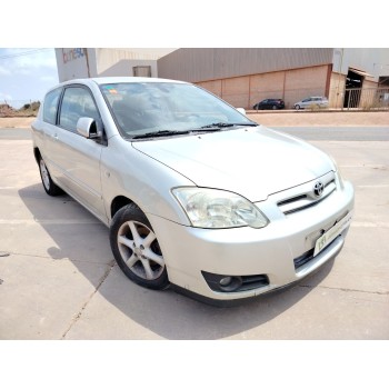 toyota corolla (_e12_) del año 2005