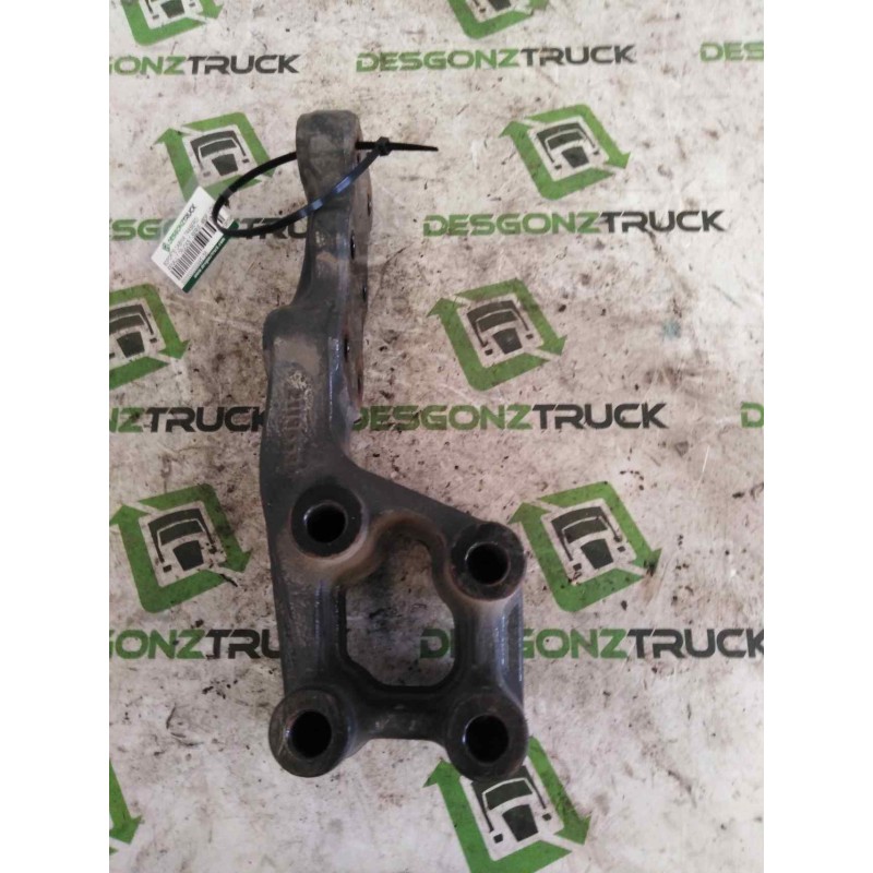 Recambio de soporte para renault serie t fg 4x2 cabina high-sleeper referencia OEM IAM 21196590 IZQUIERDA SOPORTE CABINA TRASERO - Rojo