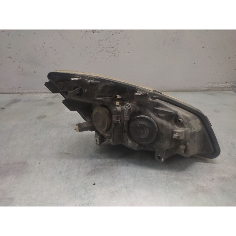 Recambio de faro izquierdo para renault scenic ii 1.5 dci diesel referencia OEM IAM 2