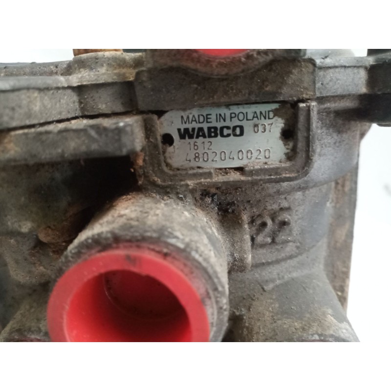 Recambio de valvula aire para iveco stralis (as) 12.9 diesel referencia OEM IAM 4802040020 valvula control remolque - Blanco 4
