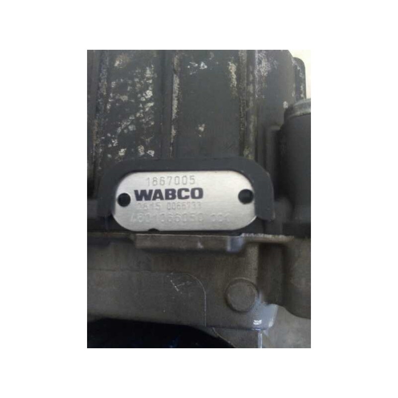 Recambio de valvula aire para daf serie xf105.460 fsa 4x2 space-cab referencia OEM IAM 1867005 4801061050 0066733 4