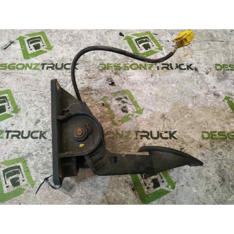 Recambio de pedal acelerador para mercedes-benz atego 4 cyl. 4x2 2005  815  4x2 om 904 la s (corto) referencia OEM IAM 970300003 - Blanco 3