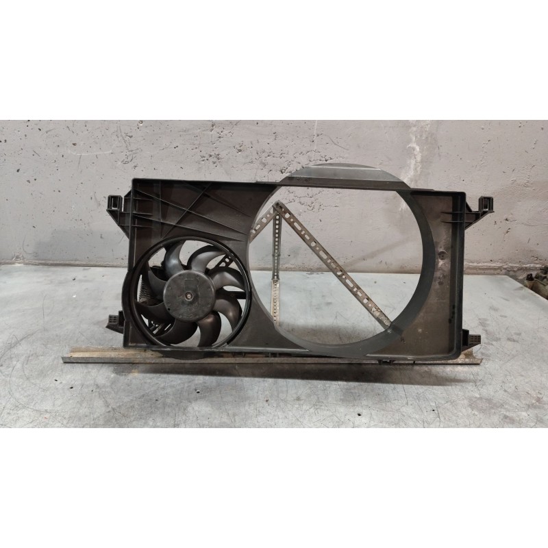 Recambio de electroventilador para ford transit combi '06 ft 350 largo referencia OEM IAM 6C118C607CF - Blanco 2