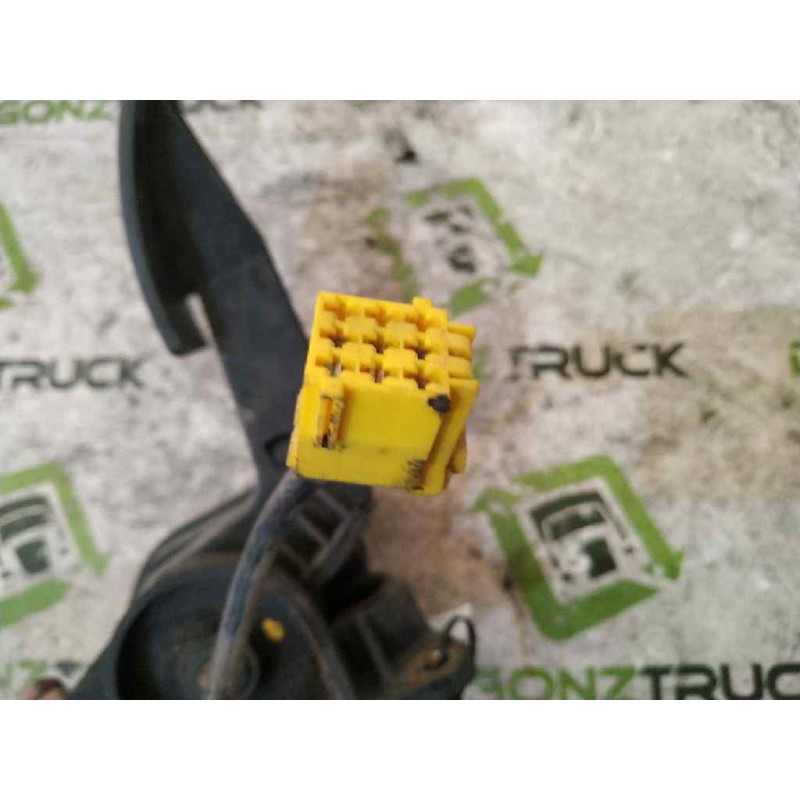 Recambio de pedal acelerador para mercedes-benz atego 4 cyl. 4x2 2005  815  4x2 om 904 la s (corto) referencia OEM IAM 970300003 - Blanco 4