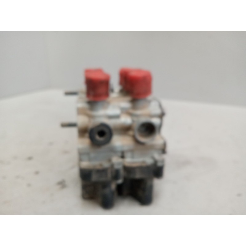 Recambio de valvula aire para iveco eurocargo referencia OEM IAM 4728801060 - Blanco 5