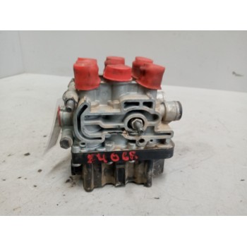 Recambio de valvula aire para iveco eurocargo referencia OEM IAM 4728801060  