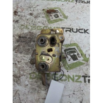 Recambio de cerradura puerta delantera derecha para iveco daily caja cerrada (1989 =>) referencia OEM IAM   