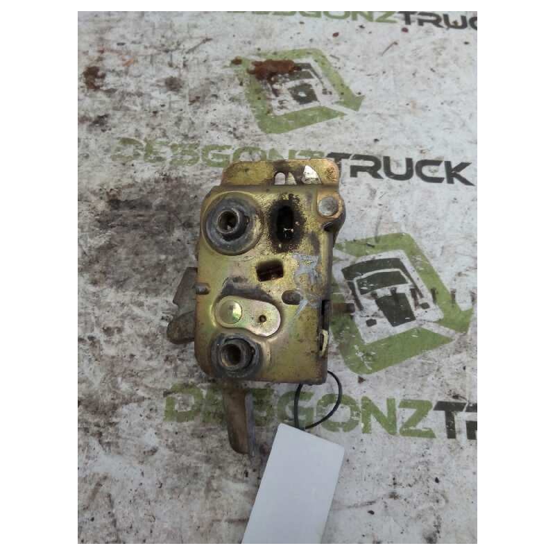 Recambio de cerradura puerta delantera derecha para iveco daily caja cerrada (1989 =>) referencia OEM IAM   