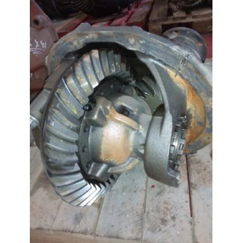 Recambio de grupo para mercedes trucks atego 1517 (170cv) referencia OEM IAM HL243DC70 004513829 38:13 1=2 , 923