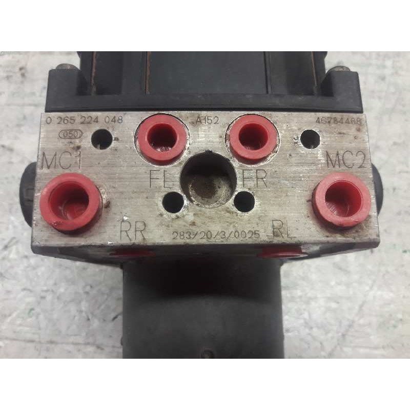 Recambio de abs para fiat stilo (192) 1.4 16v active (05.2004) referencia OEM IAM 0265900024 - Rojo 7