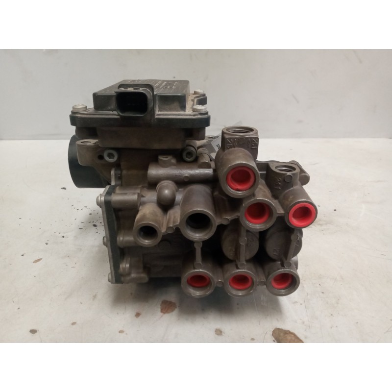 Recambio de valvula aire para daf serie xf105.460 fsa 4x2 space-cab referencia OEM IAM 1973216 K075169/15253343 1973210 3