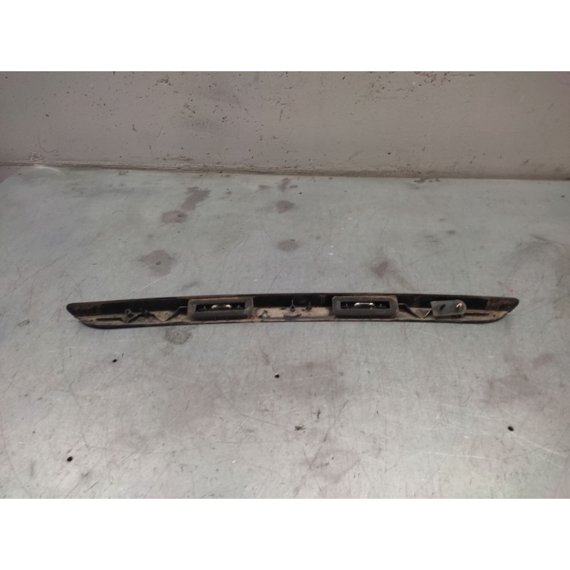 Recambio de asidero porton maletero para ford fiesta (cbk) ambiente referencia OEM IAM - Blanco 2