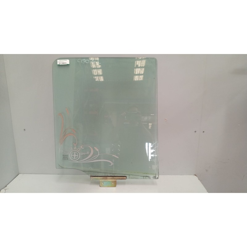 Recambio de luna delantera izquierda para daf serie xf105.xxx 12.9 diesel referencia OEM IAM 1284623  