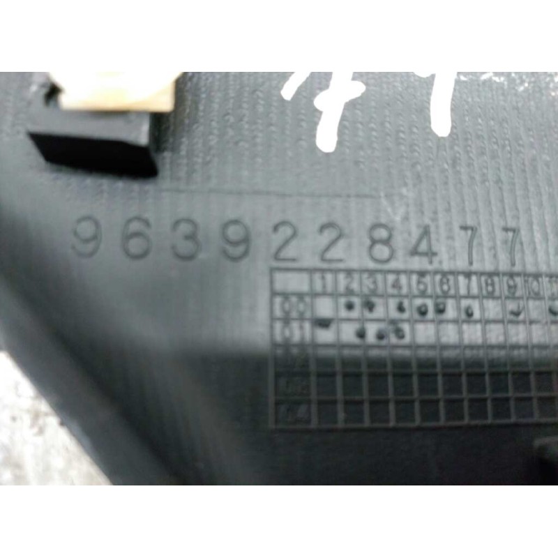 Recambio de moldura para peugeot partner (s1) combispace referencia OEM IAM 9639228477 TRASERA IZQUIERDA 15 , 5 3