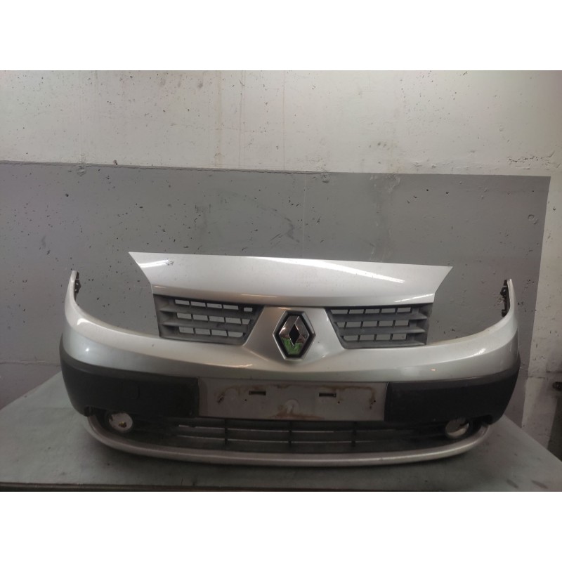 Recambio de paragolpes delantero para renault scenic ii 1.5 dci diesel referencia OEM IAM   