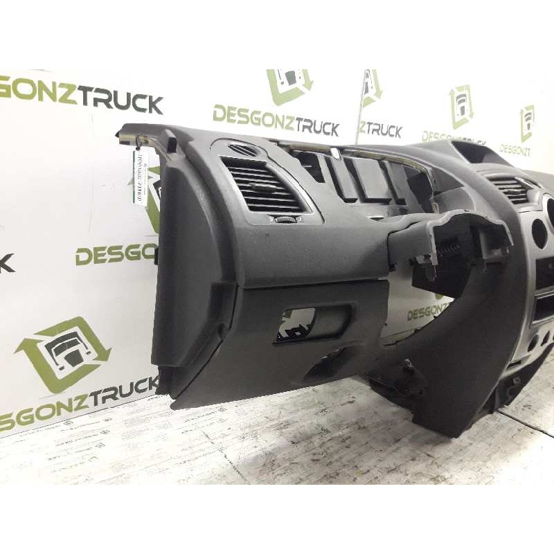 Recambio de salpicadero para renault megane ii berlina 5p authentique referencia OEM IAM 2