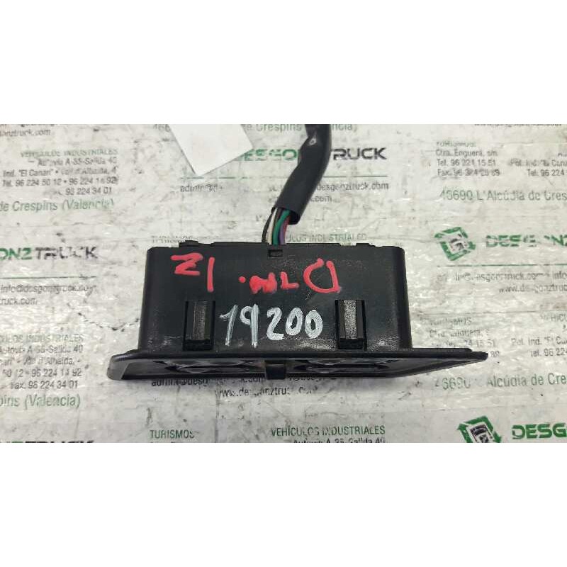 Recambio de mando elevalunas delantero izquierdo para tata safari 1.9 referencia OEM IAM - Blanco 2