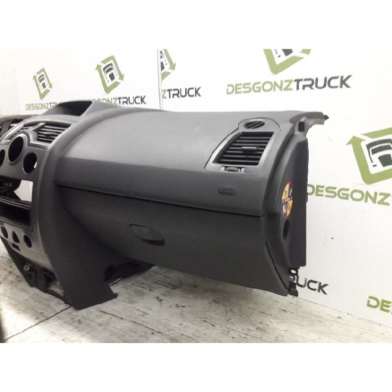 Recambio de salpicadero para renault megane ii berlina 5p authentique referencia OEM IAM 3