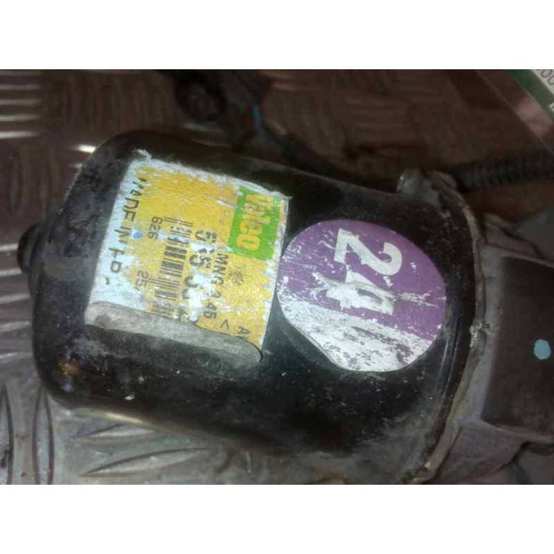Recambio de motor limpia delantero para renault premium route 2006 fas 4x2 larga distancia referencia OEM IAM - Blanco 2