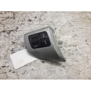 Recambio de mando volante para opel astra gtc cosmo referencia OEM IAM 13208859  