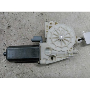 MOTOR ELEVALUNAS DELANTERO DERECHO 0130822021 9222N3 