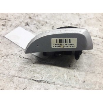 Recambio de mando volante para opel astra gtc cosmo referencia OEM IAM 13208859  