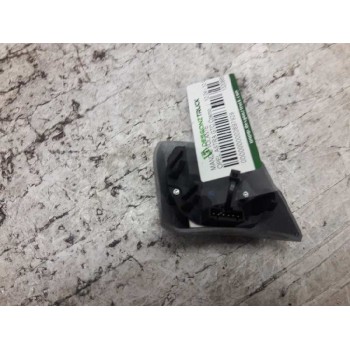 Recambio de mando volante para opel astra gtc cosmo referencia OEM IAM 13208859  