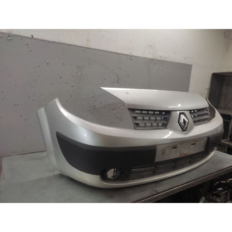 Recambio de paragolpes delantero para renault scenic ii 1.5 dci diesel referencia OEM IAM 6