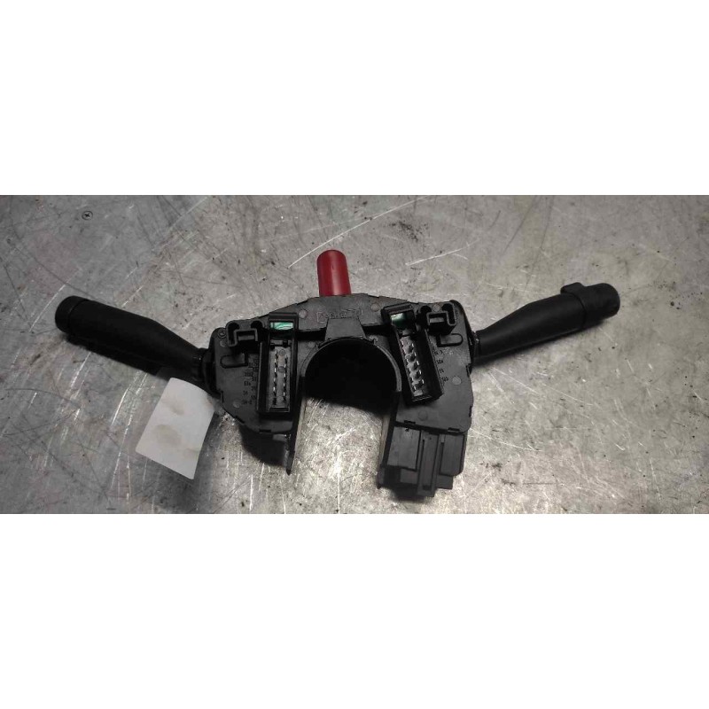 Recambio de mando multifuncion para ford fiesta berlina ghia referencia OEM IAM XS6T11K665CA 2