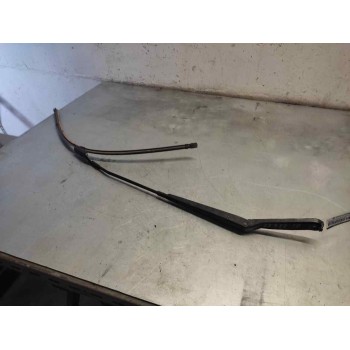 Recambio de brazo limpia delantero izquierdo para peugeot 308 sw confort referencia OEM IAM   