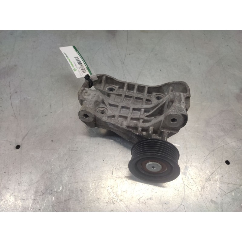 Recambio de soporte alternador para audi q7 (4l) 3.0 tdi (176kw) referencia OEM IAM 059903143Q  