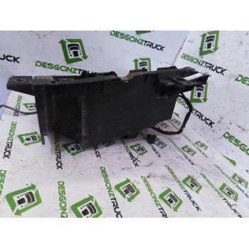 Recambio de soporte faro derecho para volvo fh xxx 12.8 diesel referencia OEM IAM   