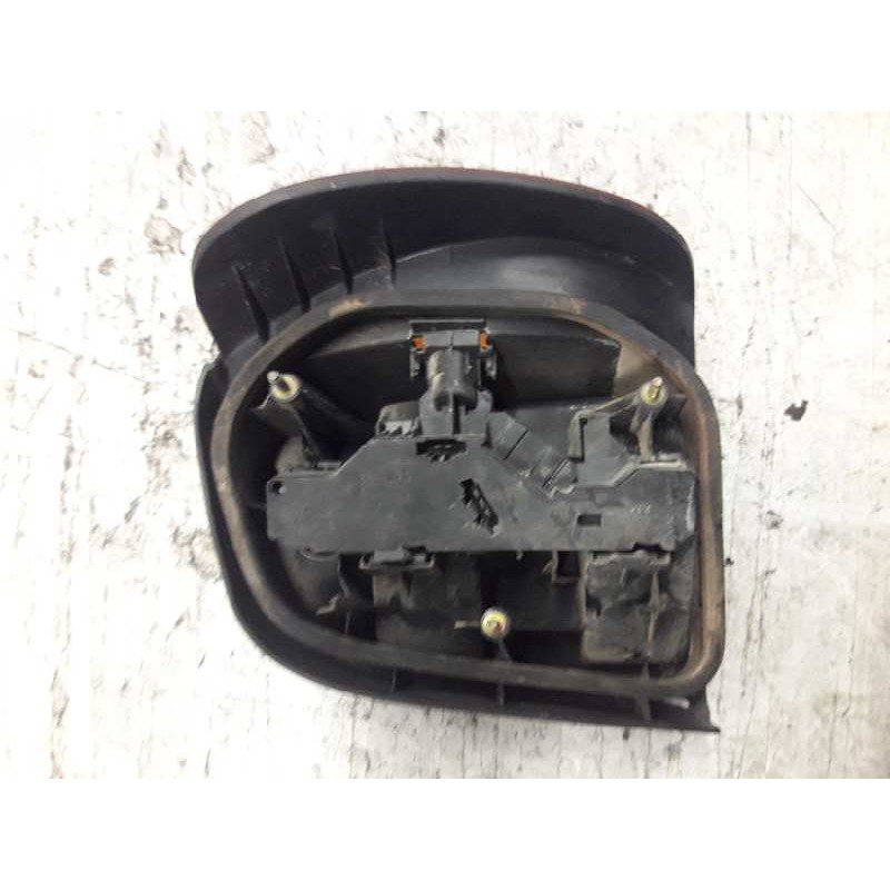 Recambio de piloto trasero izquierdo para volkswagen polo berlina (6n1) air referencia OEM IAM 6N0846095 - Negro 3