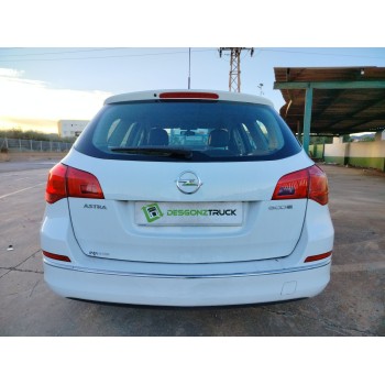 opel astra j sports tourer (p10) del año 2013