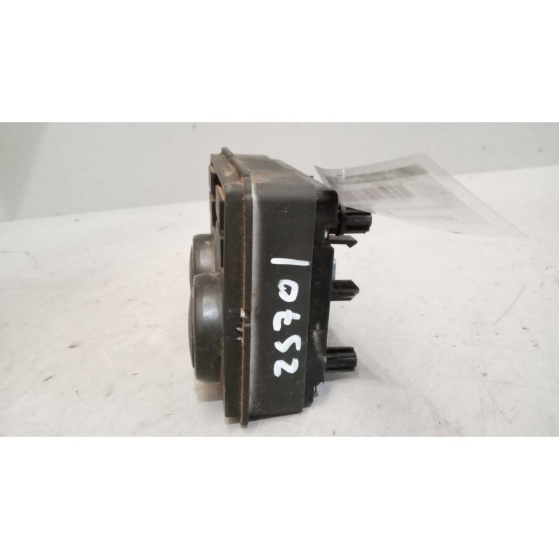 Recambio de mando calefaccion / aire acondicionado para volvo fh 460 12.8 diesel referencia OEM IAM 22711933 - Blanco 2