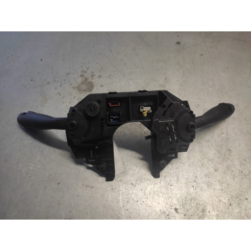Recambio de mando multifuncion para citroën c4 berlina vtr plus referencia OEM IAM 96621668XT 3