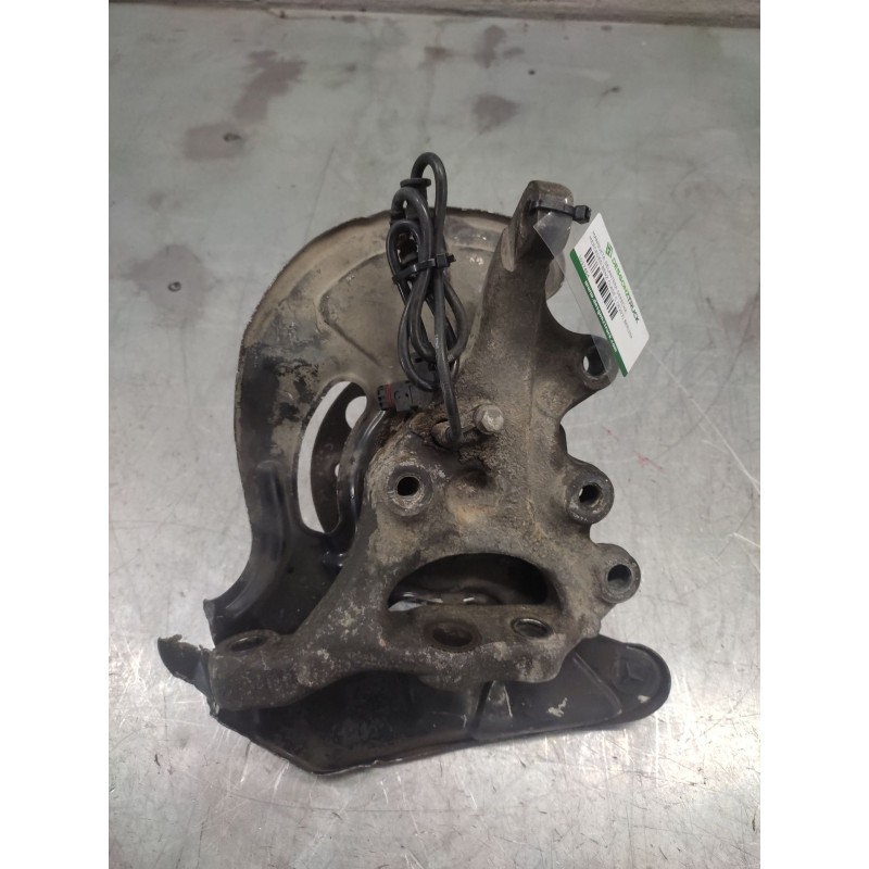 Recambio de mangueta delantera derecha para mercedes-benz clase c (w203) berlina 270 cdi (203.016) referencia OEM IAM - Negro 2