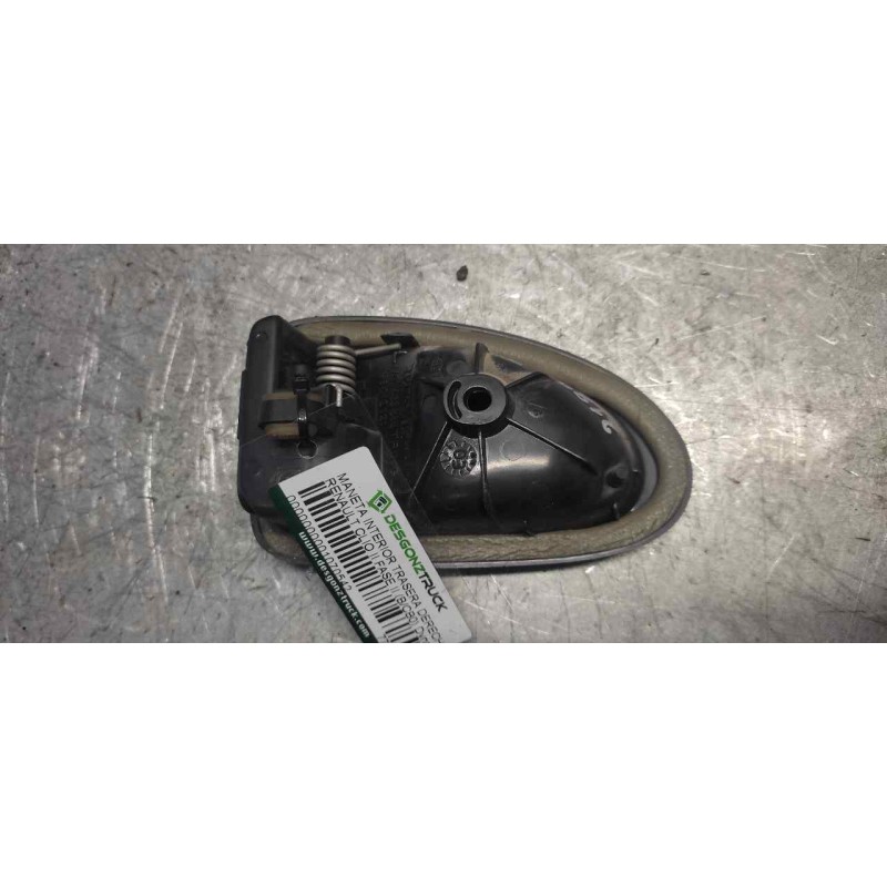 Recambio de maneta interior trasera derecha para renault clio ii fase ii (b/cb0) dynamique referencia OEM IAM 7700423888 2
