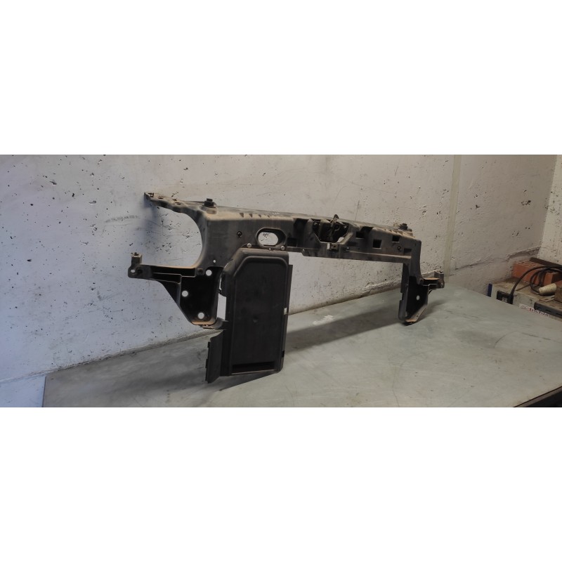 Recambio de panel frontal para renault modus confort dynamique referencia OEM IAM 3