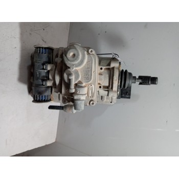 Recambio de valvula aire para iveco stralis (ad/at) fg ad   4x2 tráfico urbano referencia OEM IAM 033835  